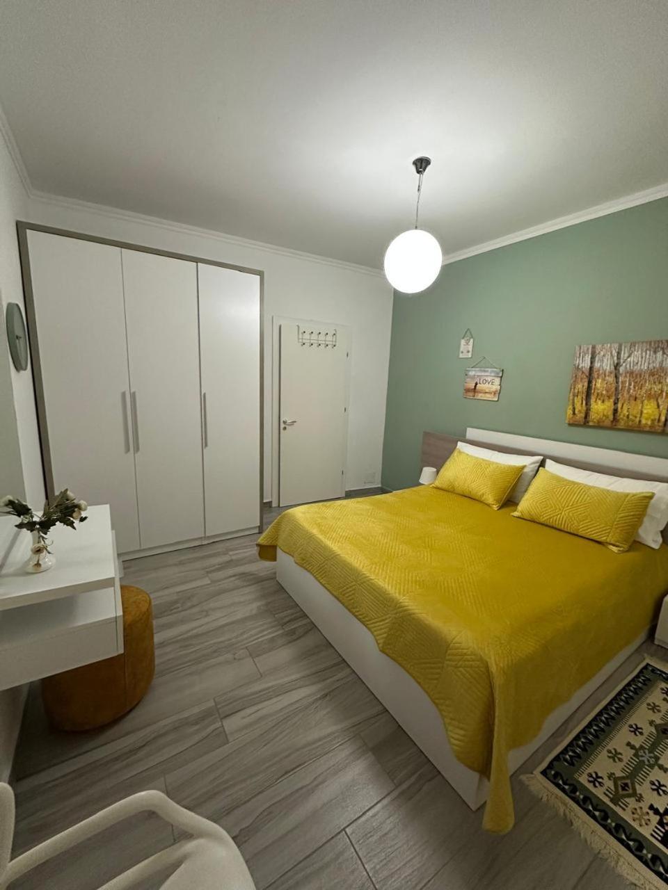 Vila Rina At Aquamarine Residence Vlorë Exterior foto