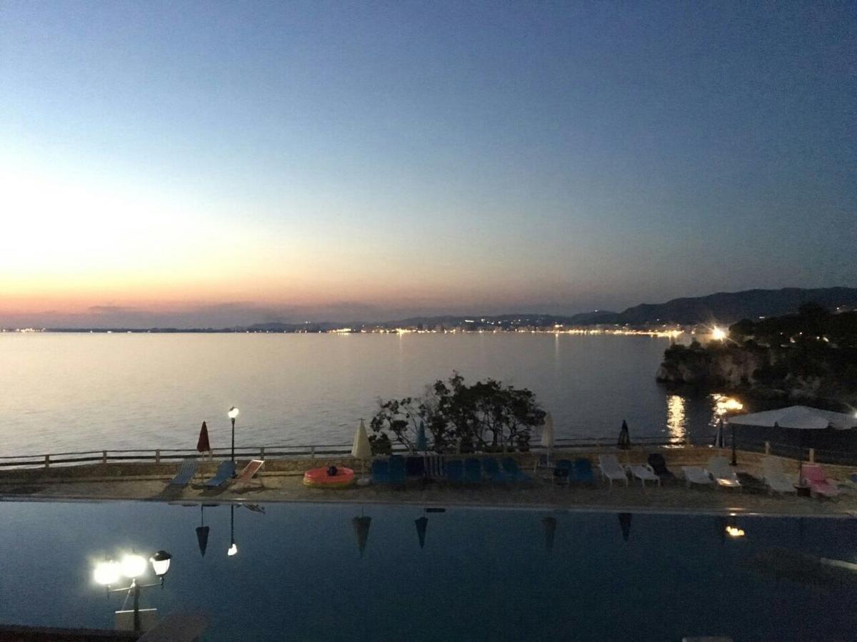 Vila Rina At Aquamarine Residence Vlorë Exterior foto